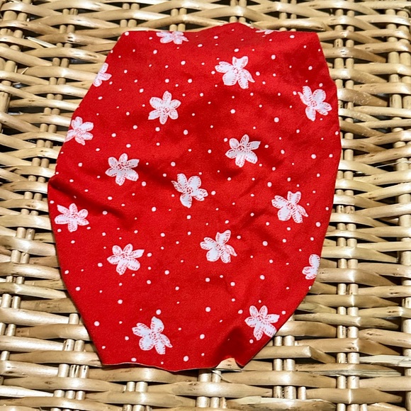 BUNNY KNOTS TURBAN: red with white polka dot/floral pattern - Picture 2 of 2